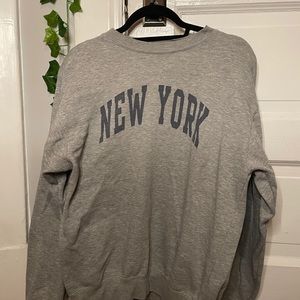New York Brandy Melville John Galt Pullover